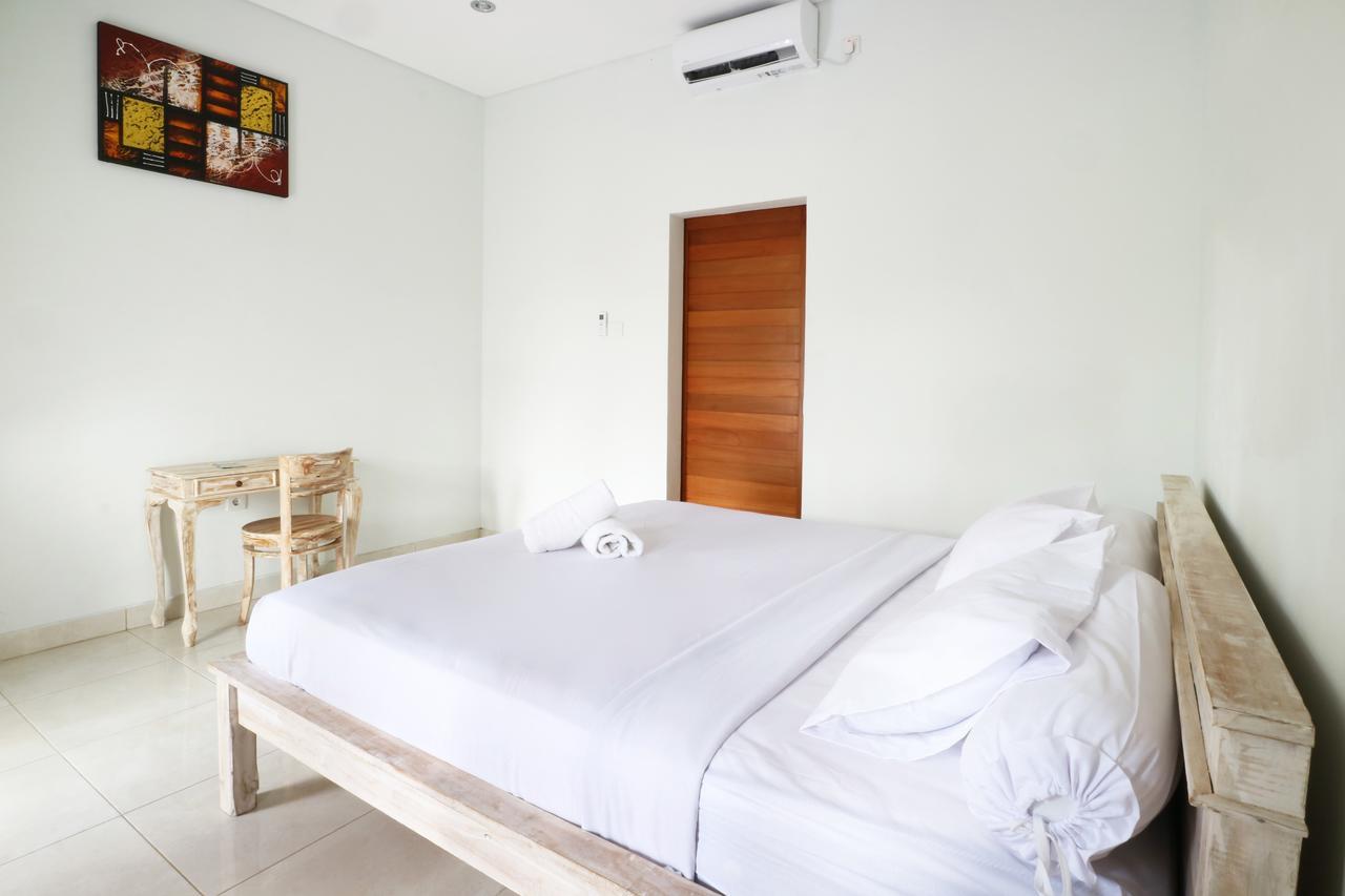 Aghasvina Guest House Canggu エクステリア 写真