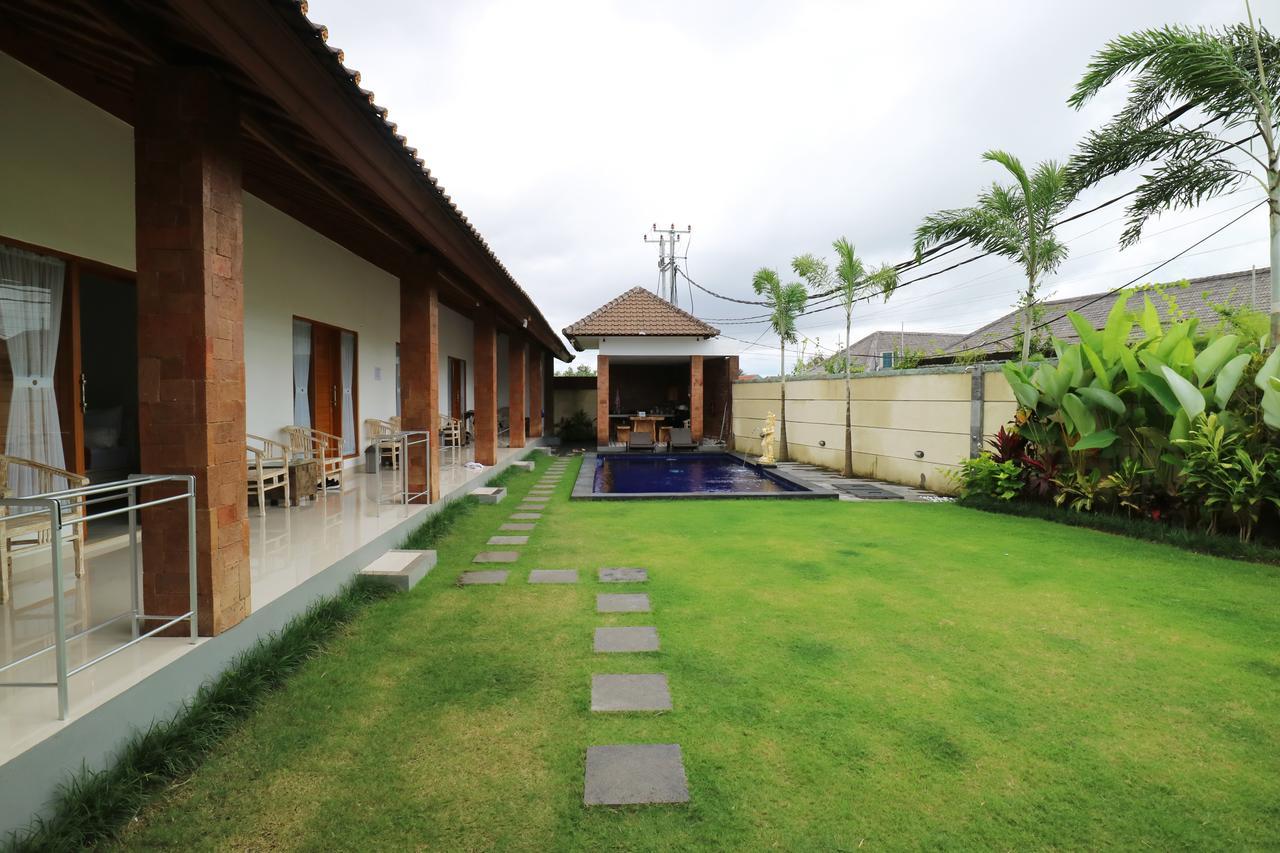 Aghasvina Guest House Canggu エクステリア 写真