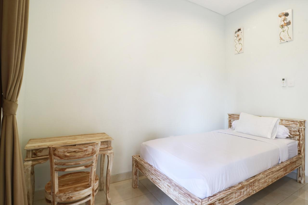 Aghasvina Guest House Canggu エクステリア 写真