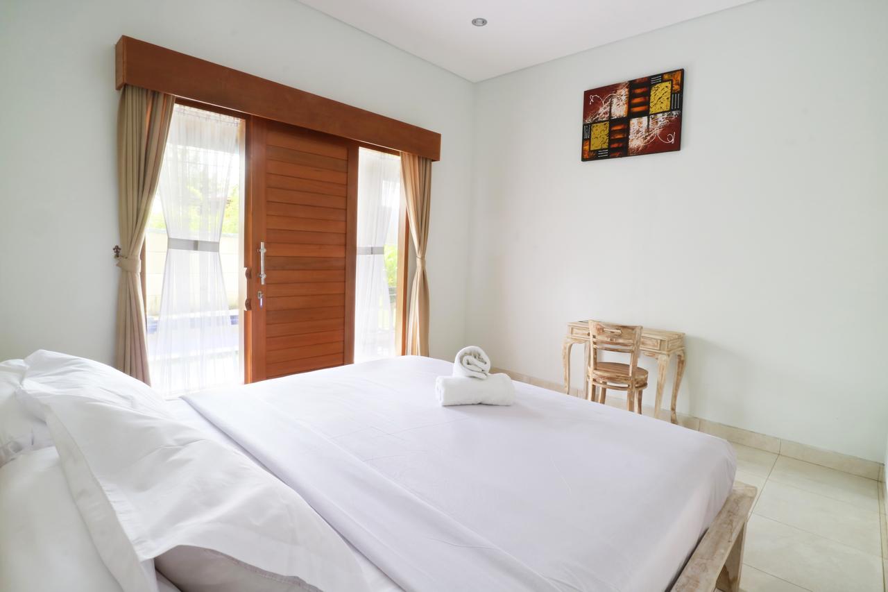 Aghasvina Guest House Canggu エクステリア 写真