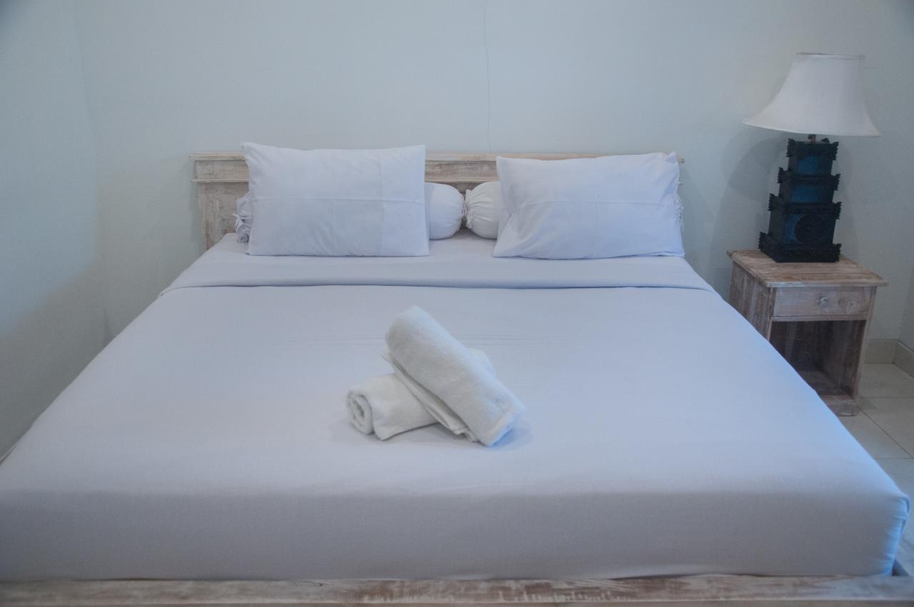 Aghasvina Guest House Canggu エクステリア 写真